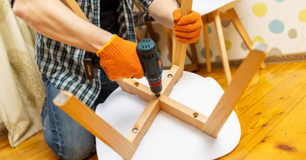 montagem de mesa e cadeiras em Praia Grande